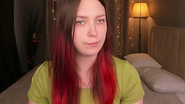 Monica  Queen online show from 5, 3, 2026