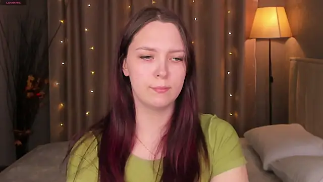 Monica  Queen online show from 11, 4, 2026