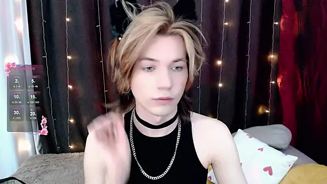 Snapshot of evan_reinhart chatting on 9, 11, 2025 evan reinhart online show from 9, 11, 2025