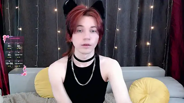 Snapshot of evan_reinhart chatting on 22, 11, 2025 evan reinhart online show from 22, 11, 2025