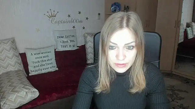 Tiffany Bates online show from 25, 11, 2025