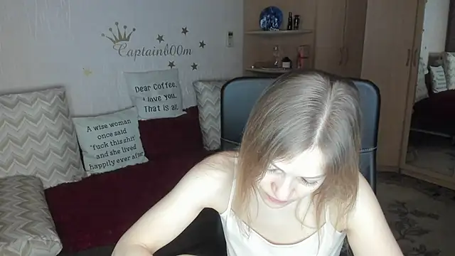 Tiffany Bates online show from 22, 12, 2025