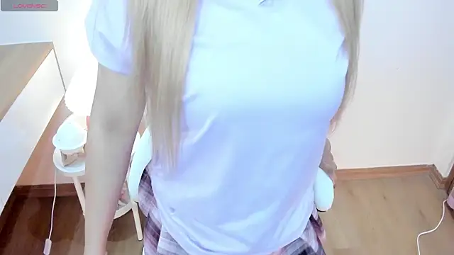  itsyumi  online show from 16, 10, 2025