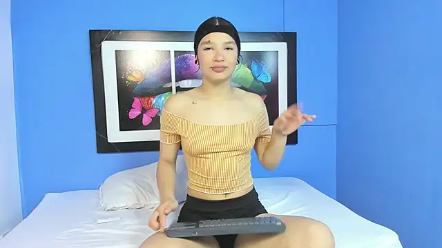 loversvalery online show from 15, 10, 2025