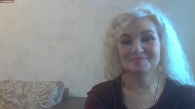 Snapshot of LadySexyBlond chatting on 12, 11, 2025 LadySexyBlond online show from 12, 11, 2025