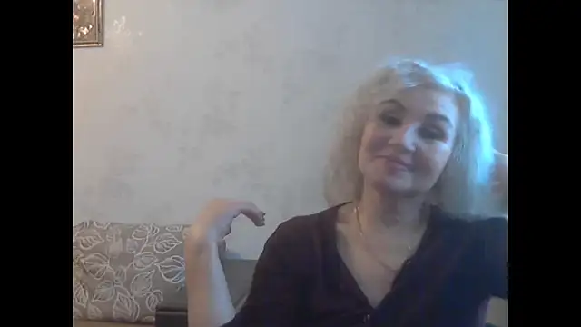 Snapshot of LadySexyBlond chatting on 13, 2, 2026 LadySexyBlond online show from 13, 2, 2026