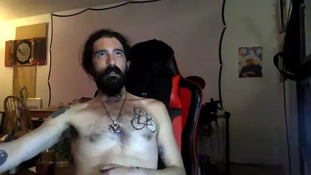 Snapshot of Neekaleek89 chatting on 10, 10, 2025 Neekaleek89 online show from 10, 10, 2025