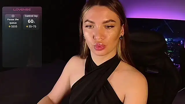 MissMaya   online show from 11, 10, 2025