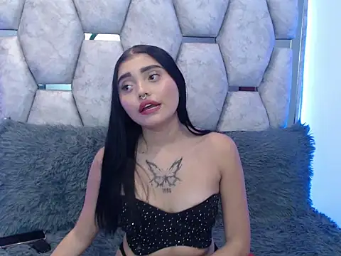 AnalyMilles online show from 28, 10, 2025