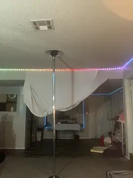 BuzzBunni69 online show from 10, 10, 2025