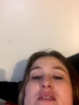 BuzzBunni69 online show from 5, 11, 2025