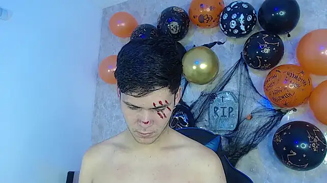 Snapshot of Aaron_Foxxx chatting on 30, 10, 2025 Aaron Foxxx online show from 30, 10, 2025