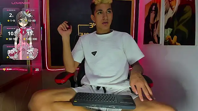 Snapshot of Stiben_boy chatting on 26, 9, 2025 Stiben boy online show from 26, 9, 2025