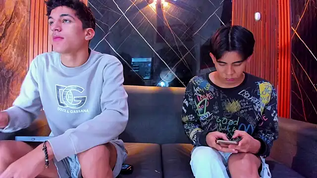 Snapshot of Stiben_boy chatting on 17, 11, 2025 Stiben boy online show from 17, 11, 2025