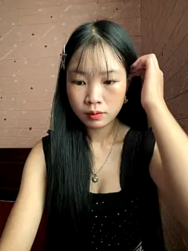Snapshot of -mayhan11 chatting on 5, 10, 2025 -mayhan11 online show from 5, 10, 2025