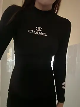 Quynhbabysexy online show from 1, 4, 2026