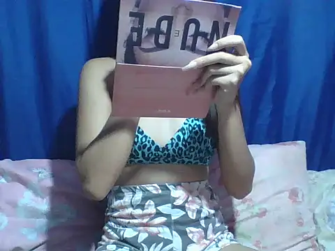 SweetPussie18x online show from 10, 3, 2026