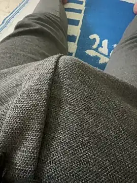 0Mid00 online show from 9, 10, 2025