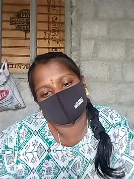 Snapshot of Tamil_Hot_Sandy chatting on 17, 3, 2026 Tamil Hot Sandy online show from 17, 3, 2026