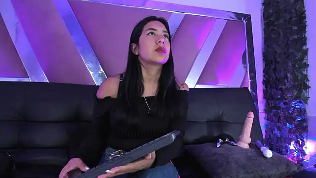 KateValencia online show from 12, 3, 2026