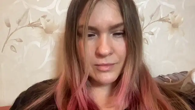 Snapshot of Milysoren chatting on 24, 2, 2026 Milysoren online show from 24, 2, 2026