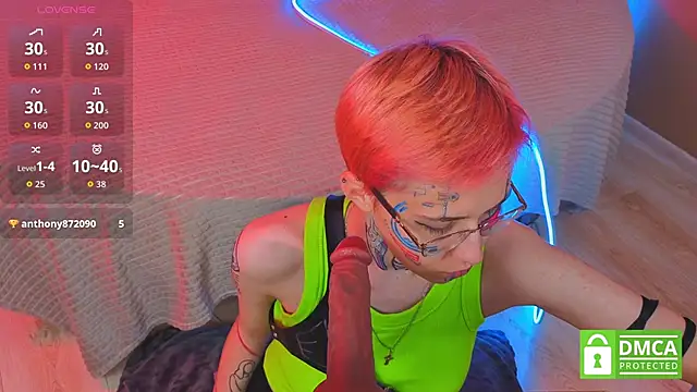 Sharlikiss online show from 31, 10, 2025