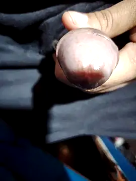 Snapshot of Sir_clouden chatting on 8, 11, 2025 Sir clouden online show from 8, 11, 2025