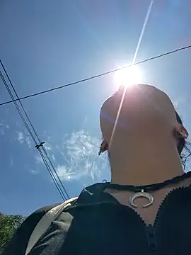 Snapshot of _TOMOE chatting on 27, 9, 2025 TOMOE online show from 27, 9, 2025