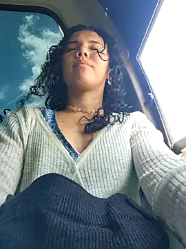 Snapshot of _TOMOE chatting on 5, 10, 2025 TOMOE online show from 5, 10, 2025