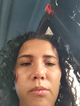 Snapshot of _TOMOE chatting on 16, 10, 2025 TOMOE online show from 16, 10, 2025