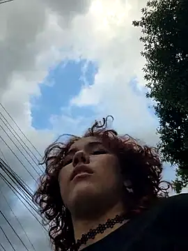 Snapshot of _TOMOE chatting on 22, 11, 2025 TOMOE online show from 22, 11, 2025