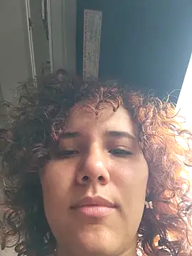 Snapshot of _TOMOE chatting on 23, 11, 2025 TOMOE online show from 23, 11, 2025