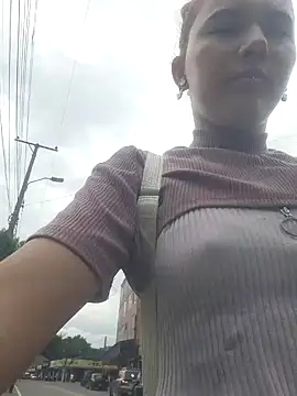 Snapshot of _TOMOE chatting on 28, 11, 2025 TOMOE online show from 28, 11, 2025