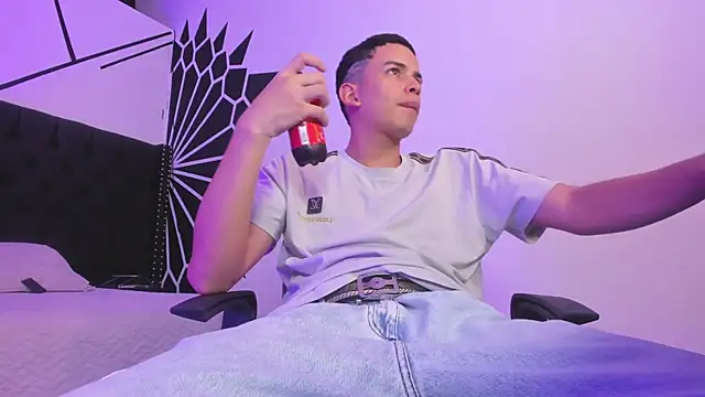 Snapshot of JuanSixx chatting on 30, 9, 2025 JuanSixx online show from 30, 9, 2025