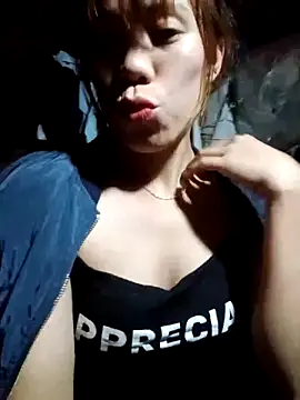 Snapshot of nhinhi-sexy chatting on 4, 11, 2025 nhinhi-sexy online show from 4, 11, 2025