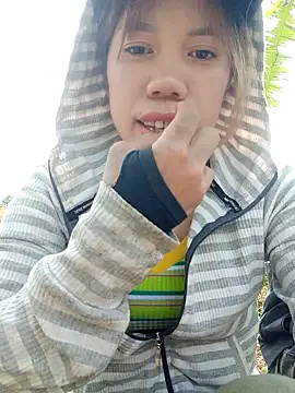 Snapshot of nhinhi-sexy chatting on 5, 11, 2025 nhinhi-sexy online show from 5, 11, 2025