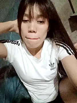 Snapshot of nhinhi-sexy chatting on 8, 11, 2025 nhinhi-sexy online show from 8, 11, 2025