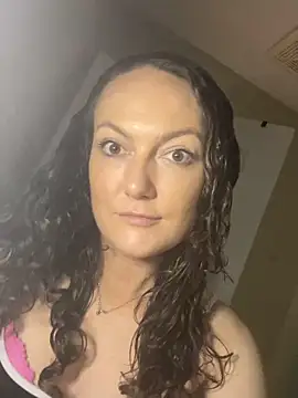 sexybriiiixoxo online show from 31, 5, 2026