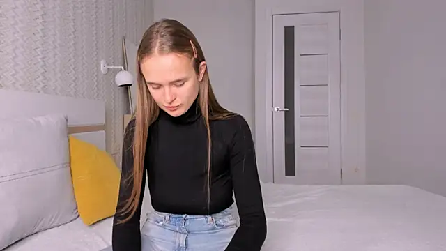 LilMary  online show from 27, 10, 2025