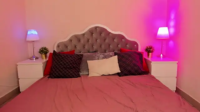 CamillaDreamer online show from 30, 9, 2025