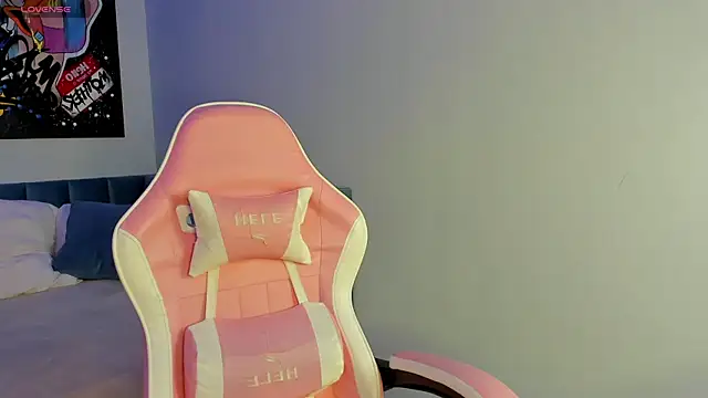 KarinaBroks online show from 14, 10, 2025