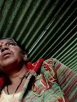 Snapshot of Rs_sonam chatting on 9, 11, 2025 Rs sonam online show from 9, 11, 2025