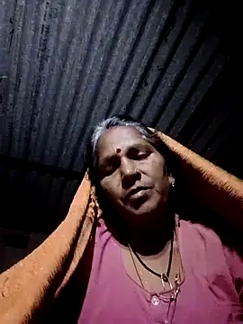 Snapshot of Rs_sonam chatting on 19, 11, 2025 Rs sonam online show from 19, 11, 2025