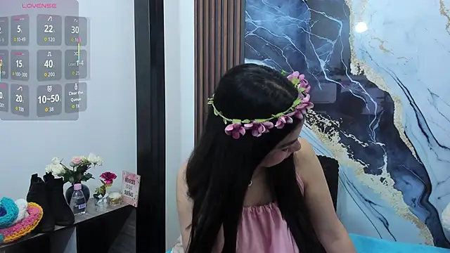 Snapshot of angelinee39 chatting on 17, 10, 2025 angelinee39 online show from 17, 10, 2025