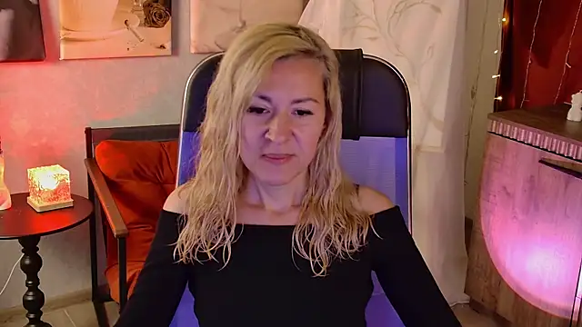 DonnaSmitth online show from 1, 7, 2026