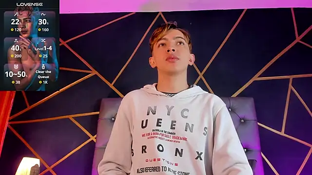 Lian Miller1  online show from 20, 4, 2026