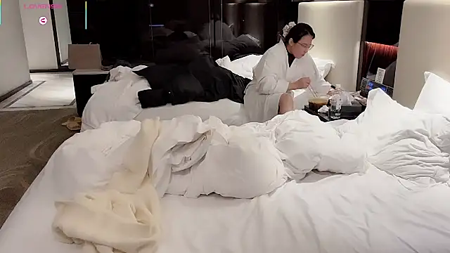 NEWONETO online show from 23, 12, 2025