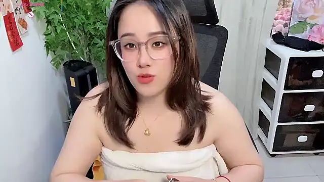 NEWONETO online show from 19, 4, 2026