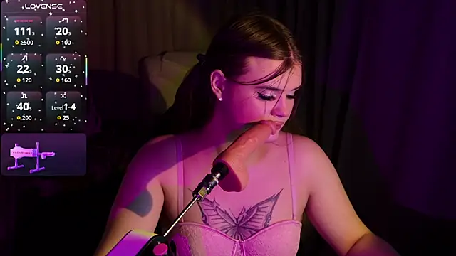 EvaaLane online show from 10, 10, 2025