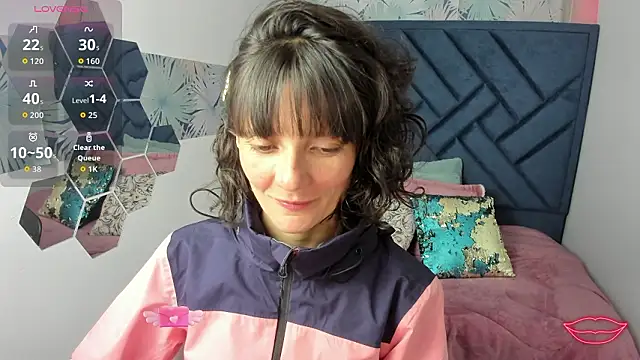 Snapshot of Valery_More__ chatting on 19, 2, 2026 Valery More online show from 19, 2, 2026